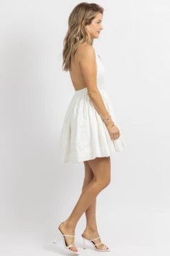 MABLE NEW ARRIVALS WHITE LINEN HALTERNECK MINI DRESS