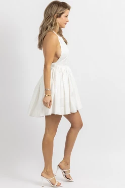 MABLE NEW ARRIVALS WHITE LINEN HALTERNECK MINI DRESS