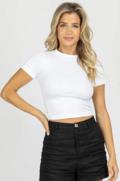 DYNAMIC FASHION WHITE OPEN TWIST BACK CROP