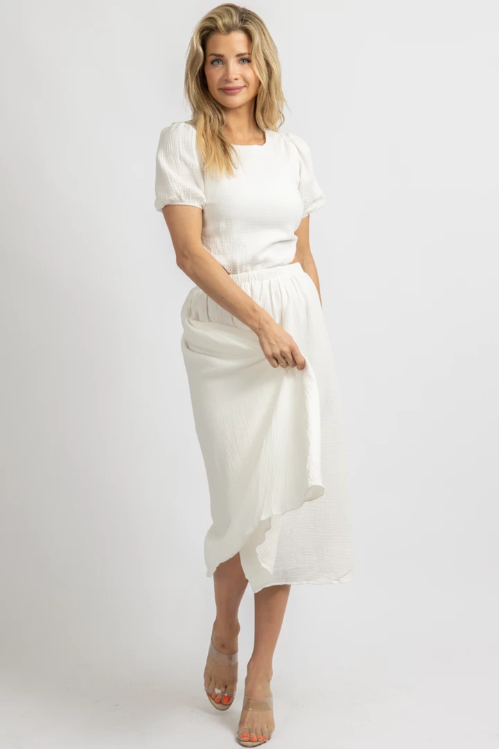 BLUE BLUSH NEW ARRIVALS IVORY PUFF SLEEVE WAIST CUTOUT MIDI DRESS 4 BLUE BLUSH NEW ARRIVALS IVORY PUFF SLEEVE WAIST CUTOUT MIDI DRESS