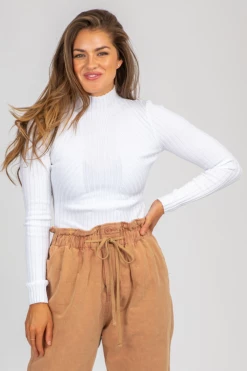 HERA COLLECTION CLOTHING WHITE WIDE-RIBBED TURTLENECK BODYSUIT