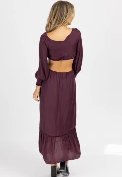 ENDLESS BLU NEW ARRIVALS WINE O-RING CUT OUT MAXI DRESS