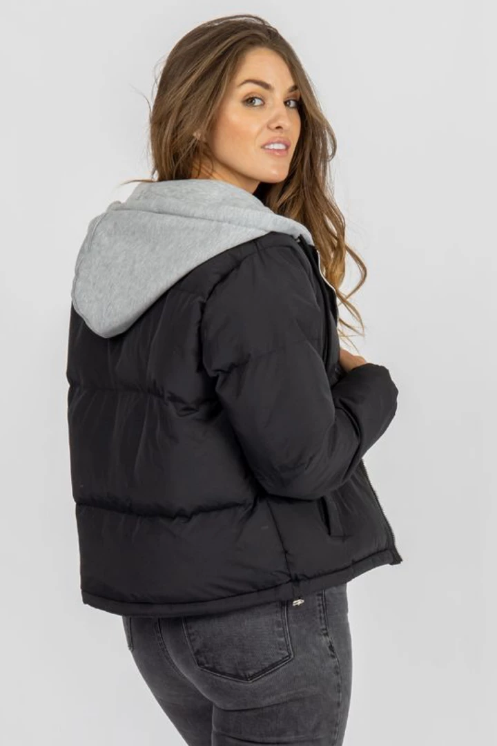NIC & JO BLACK + GREY HOODED PUFFER JACKET 5 NIC & JO BLACK + GREY HOODED PUFFER JACKET